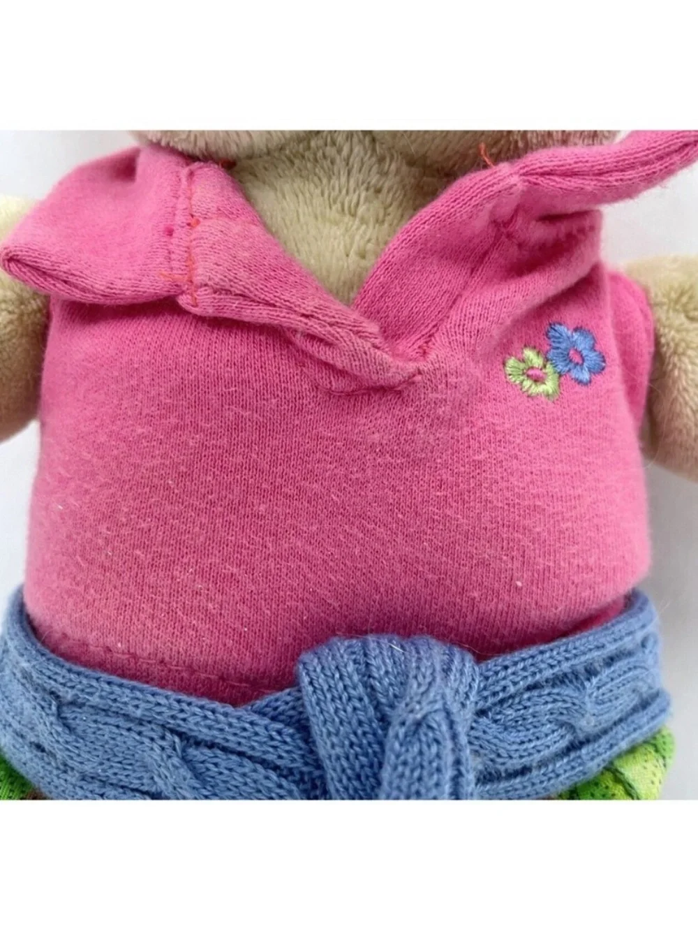 Starbucks Barista preppy Bear in Pink Shirt and Green Shorts sweater 2007 62th